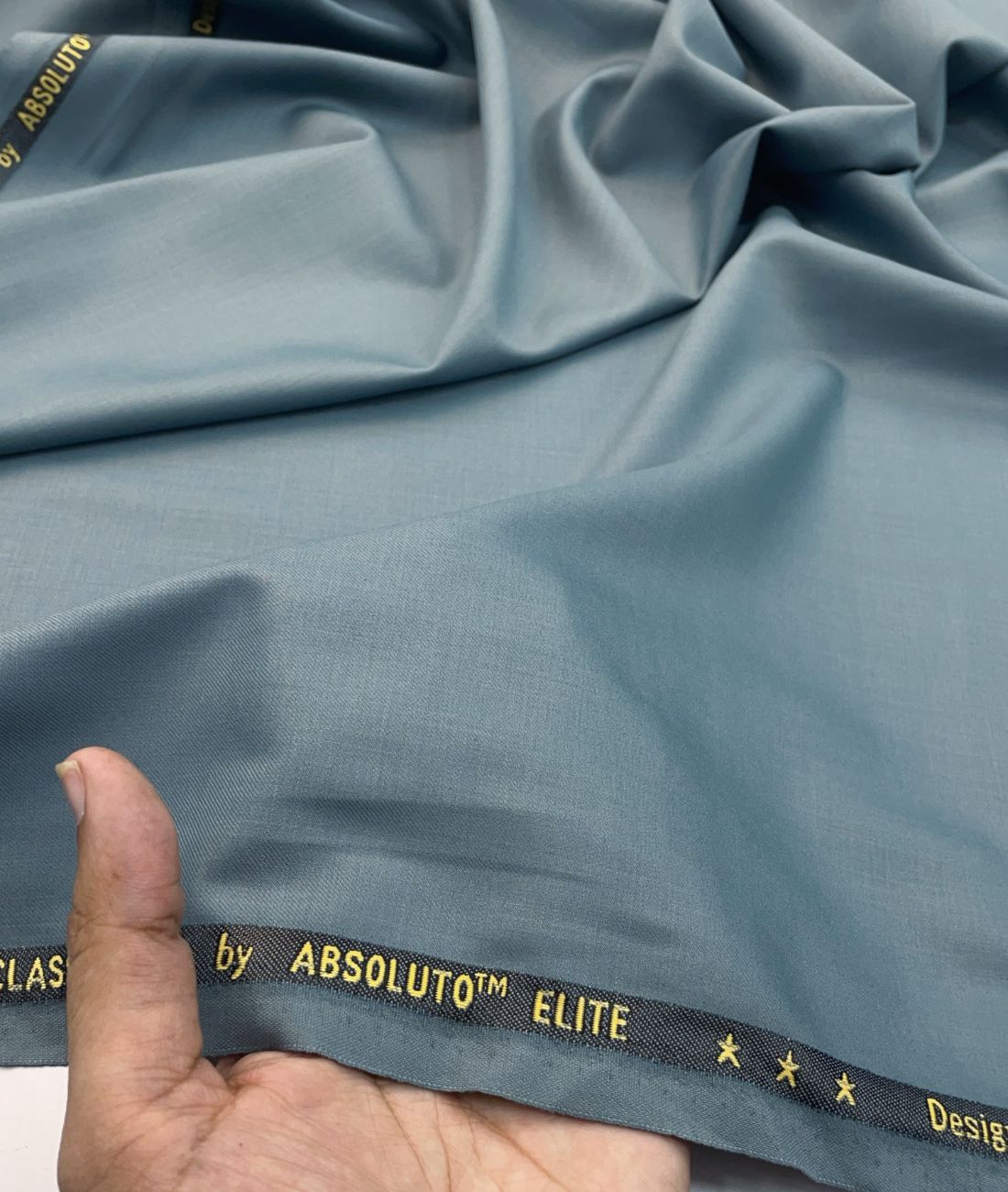 Absoluto Elite Ultra Luxury Soft Suiting Fabric - Tepchi Men