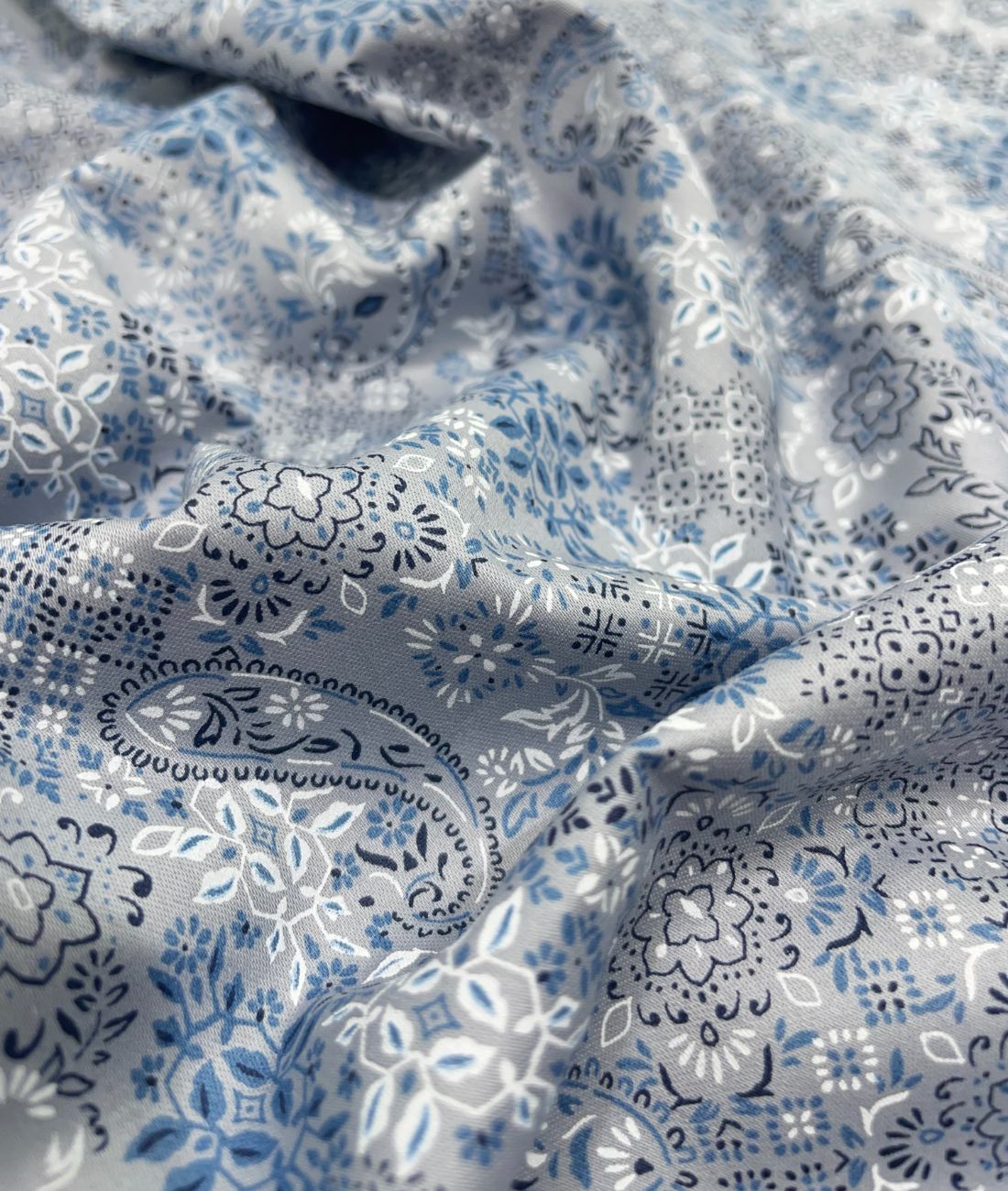 Blue Paisley Printed Luxury Giza Cotton Fabric for Men's Shirt - Tepchi Men