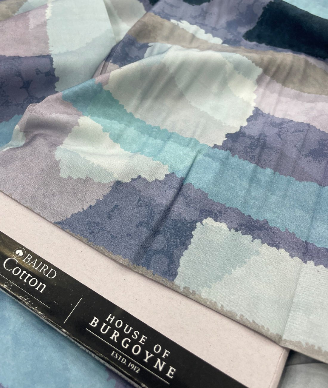 Burgoyne Printed Men's Cotton Unstitched Fabric - Tepchi Men