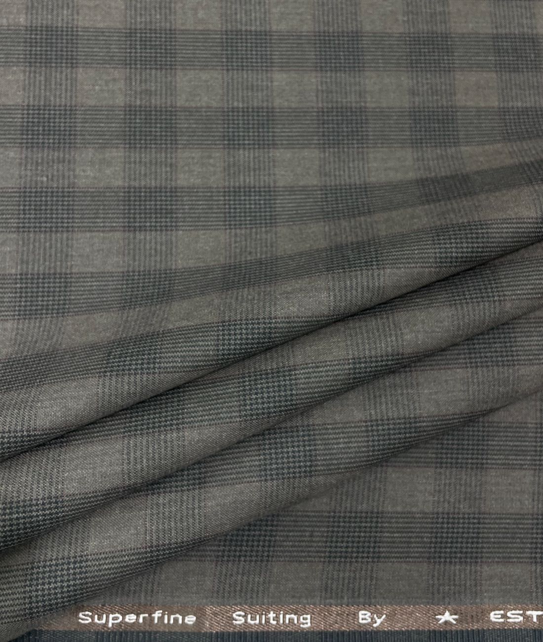 Estelle Morris 110's Counts Ultra Luxury Checks Suiting Fabric for Suits & Blazers - Tepchi Men
