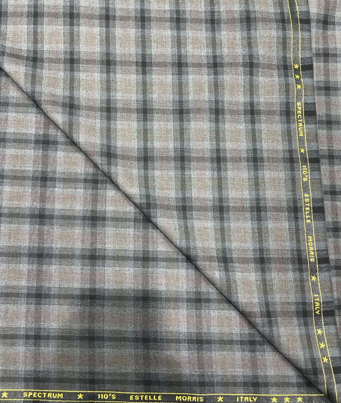 Estelle Morris 110's Counts Ultra Luxury Checks Suiting Fabric for Suits & Blazers - Tepchi Men