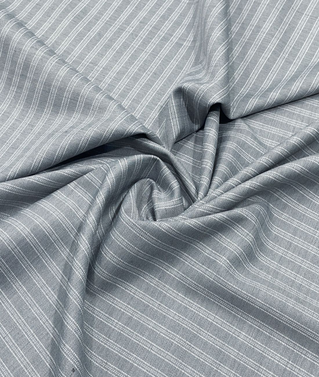 Reid & Taylor Luxury Stripe Suiting Fabric - Tepchi Men