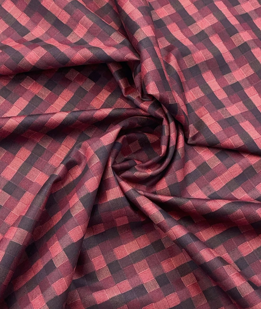 Super 100's Counts J.Hampstead Rich Suiting Fabric - Tepchi Men