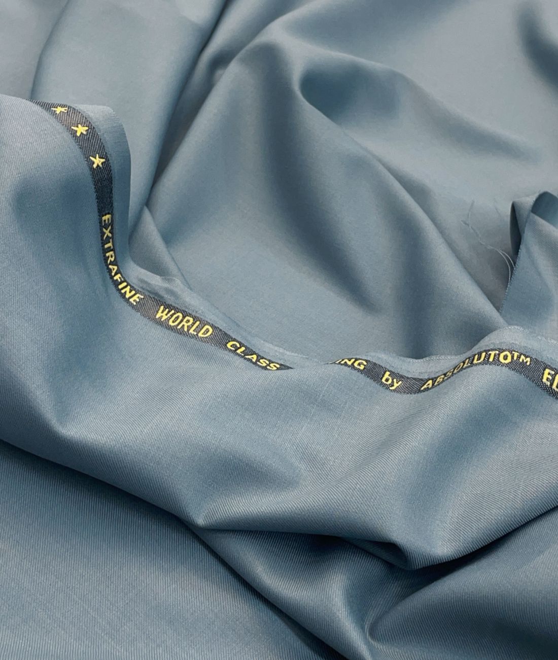 Absoluto Elite Ultra Luxury Soft Suiting Fabric - Tepchi Men