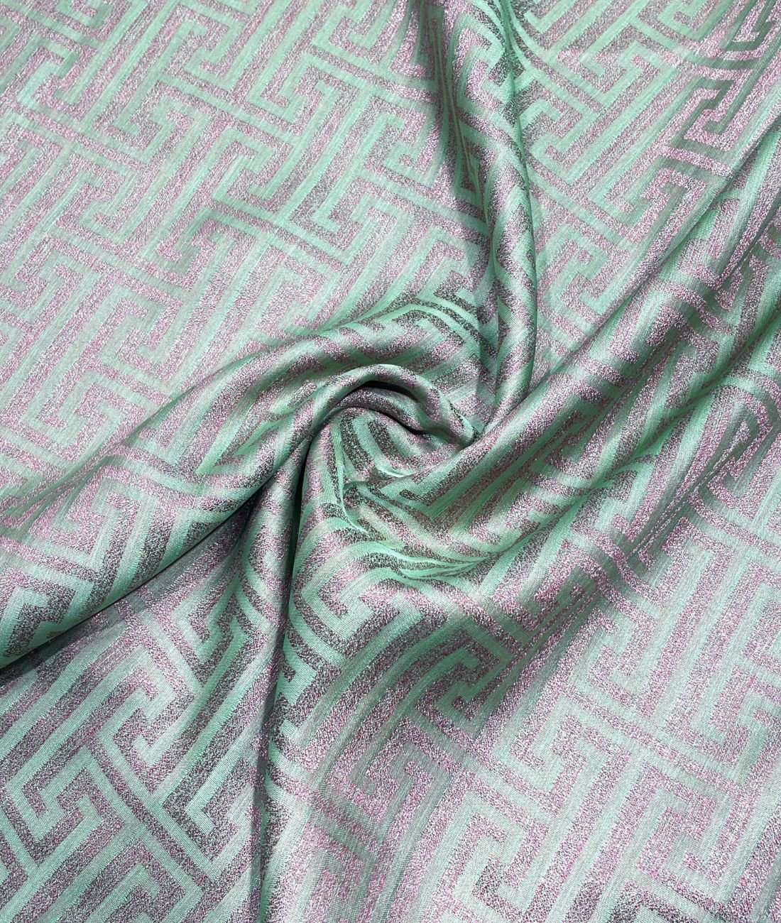 Anti Wrinkle Dual Shade Fabric - Tepchi Men