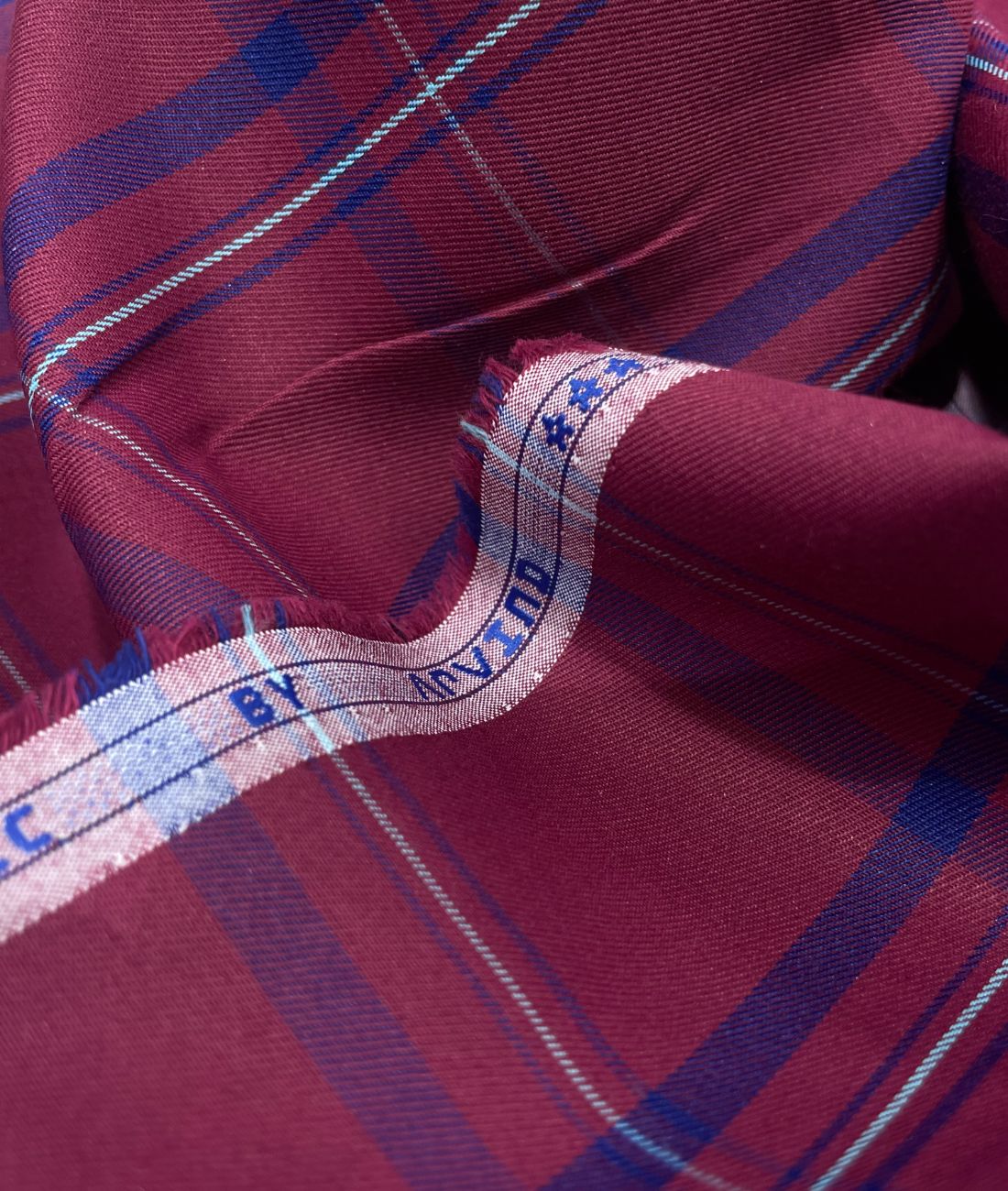 Arvind Checks Premium Cotton Fabric for Men's Shirt - Tepchi Men