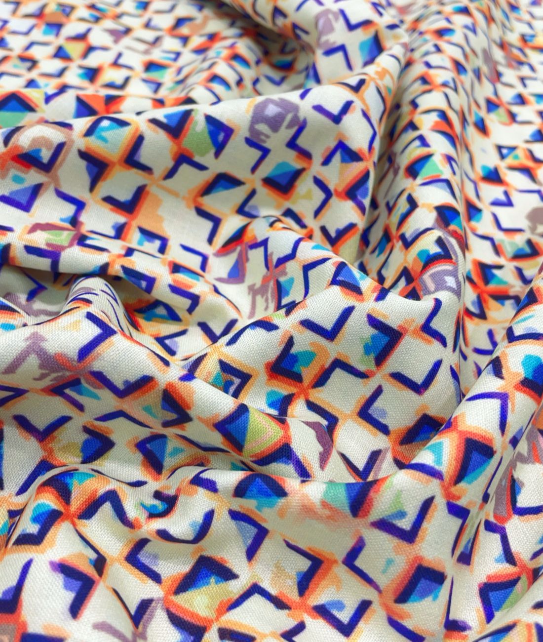 Crisp Patterned Printed Anti Wrinke Cotton Fabric for Men's Shirts & Kurta - Tepchi Men