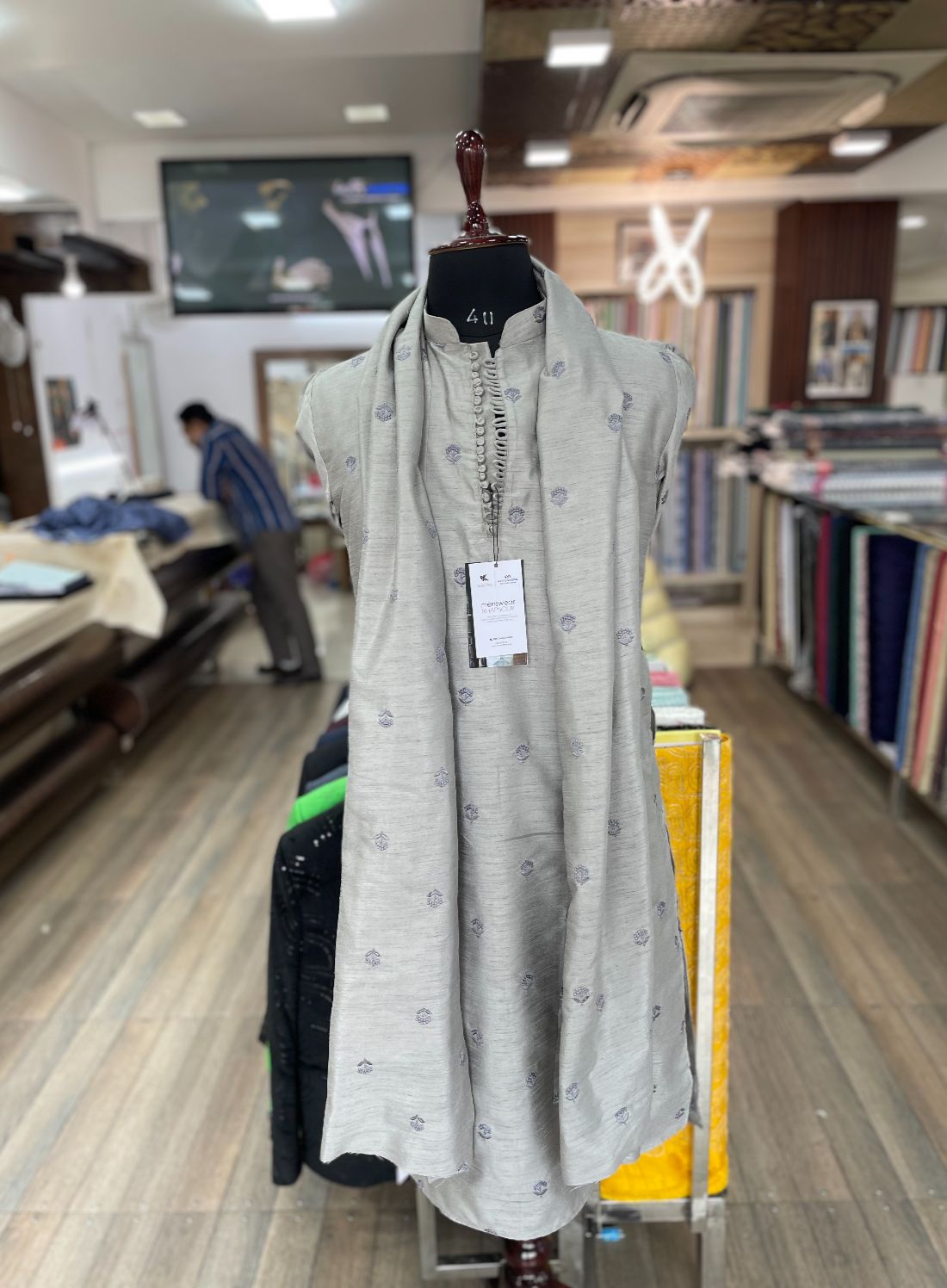 Embroidered Kurta with Dupatta Set for Wedding - Tepchi Men