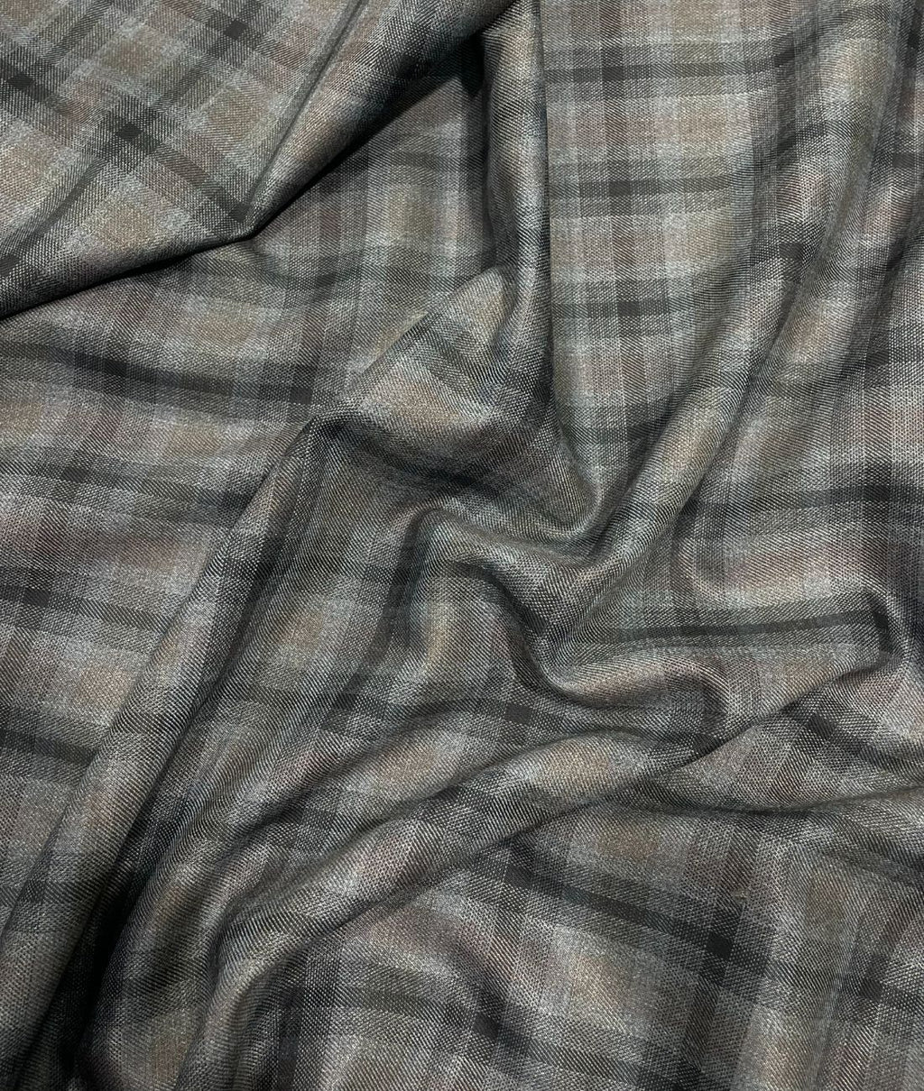 Estelle Morris 110's Counts Ultra Luxury Checks Suiting Fabric for Suits & Blazers - Tepchi Men