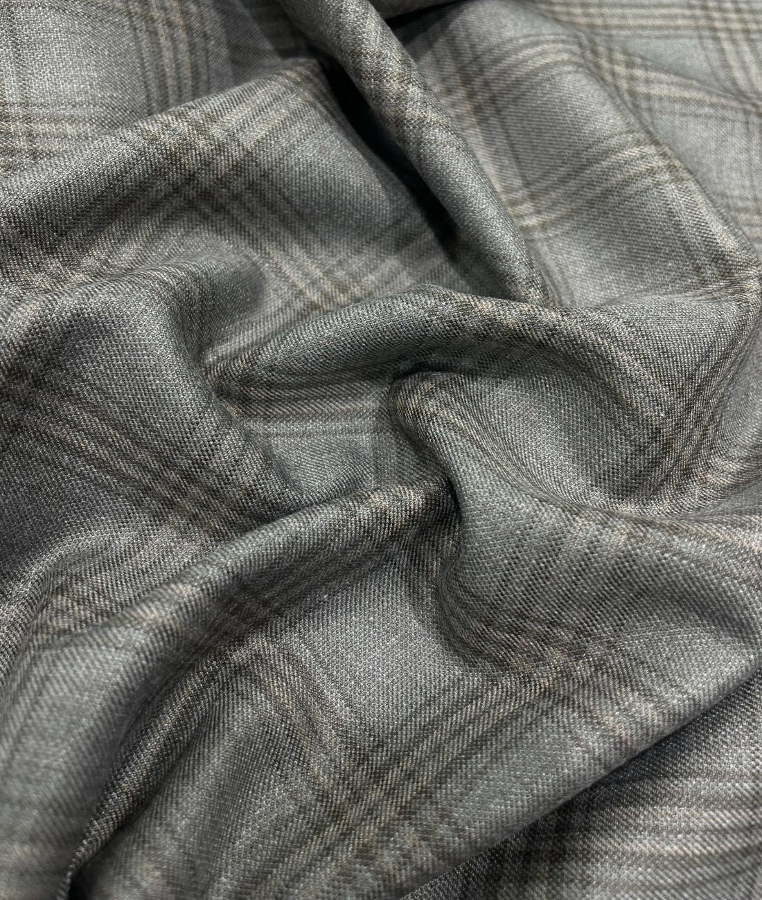 Estelle Morris Ultra Luxury Checks Suiting Fabric for Suits & Blazers - Tepchi Men
