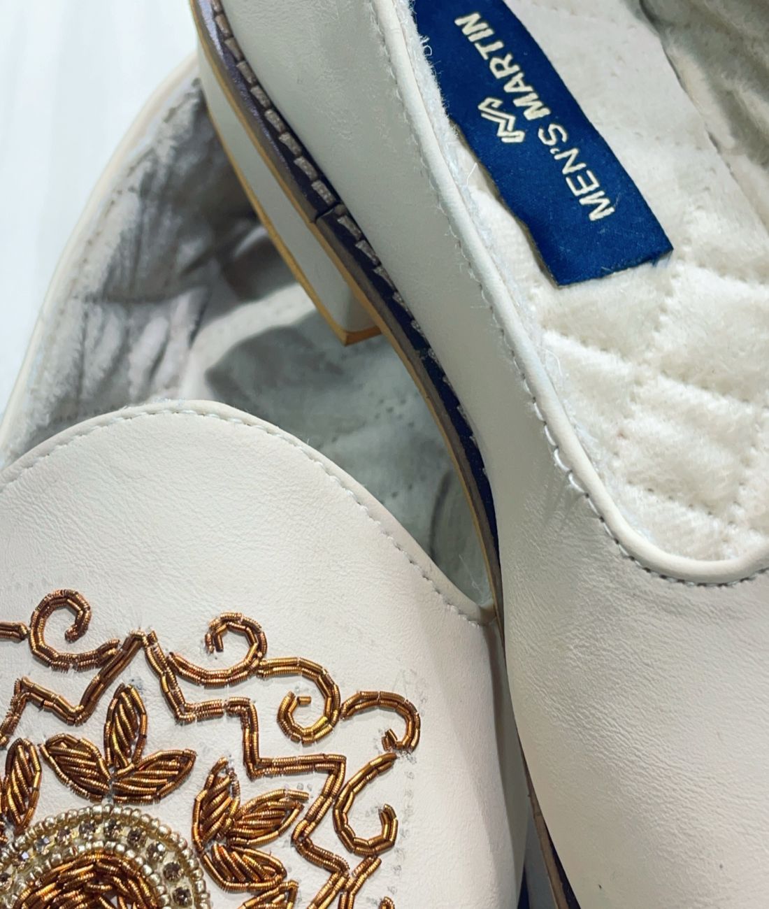 Hand Embroidered Luxury Wedding Mojari for Men - Tepchi Men