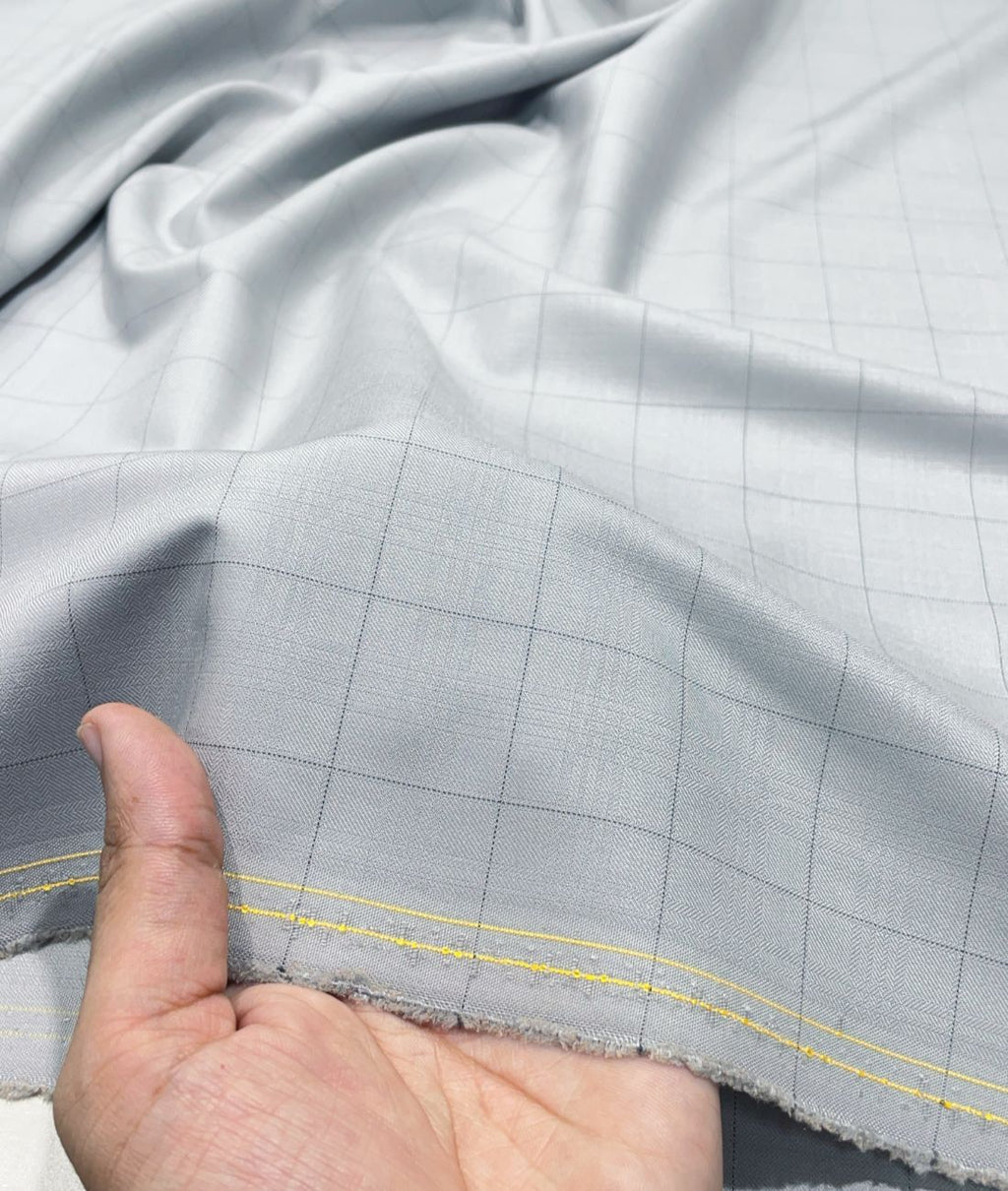Italian Channel Light Grey Soft Feel Suiting Fabric - Tepchi Men