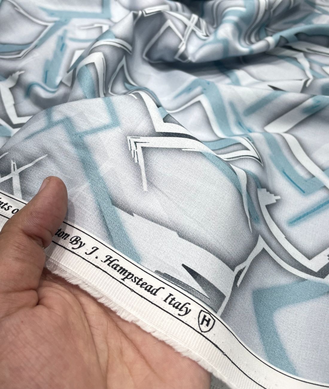 J.Hampstead Printed Luxury Giza Cotton Fabric - Tepchi Men