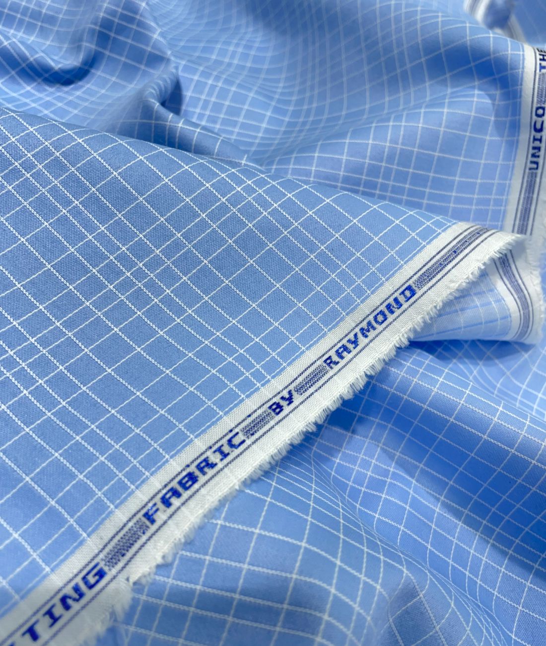 Raymond Small Checks Premium Fabric for Men's Shirt - Tepchi Men