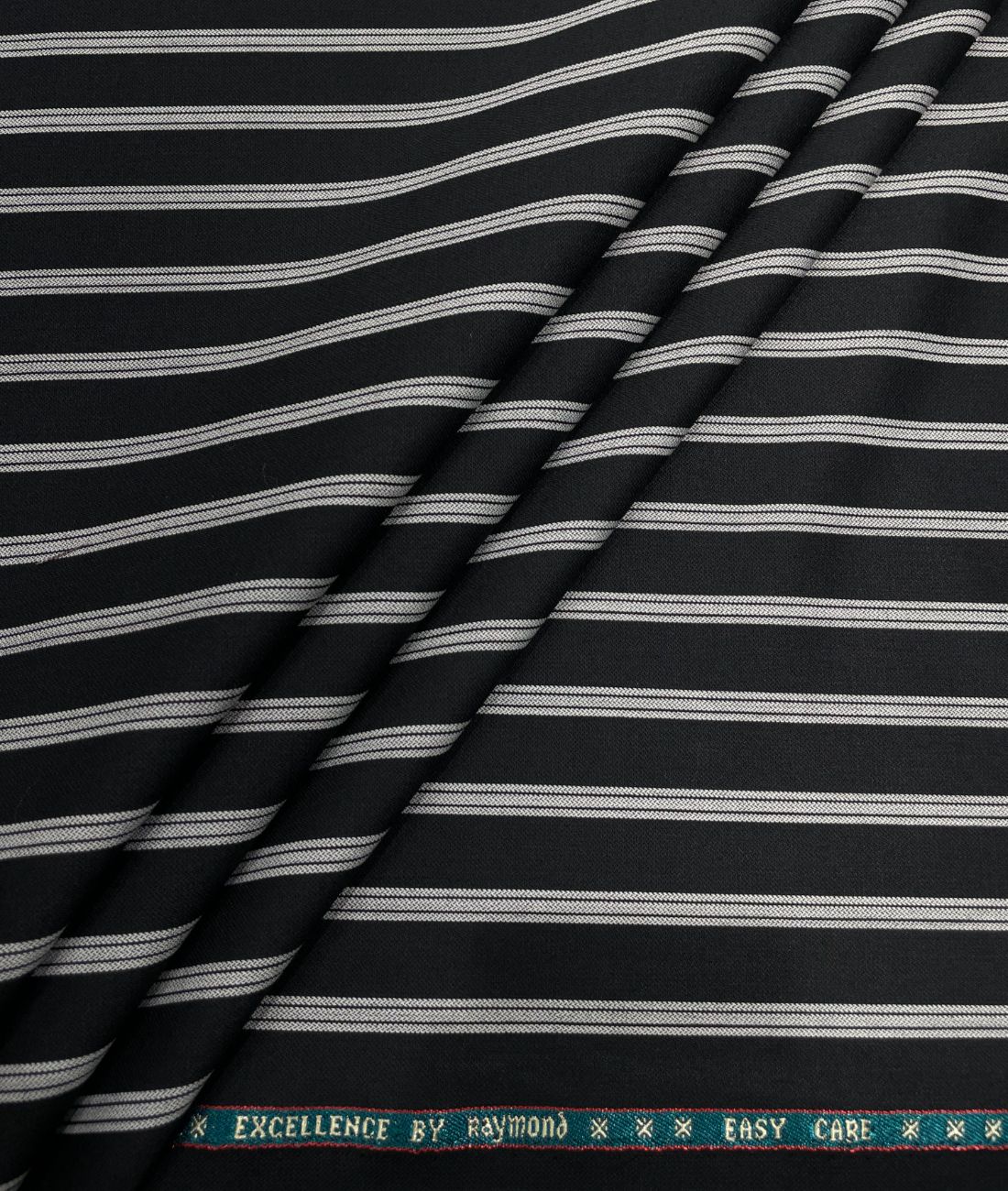 Raymond Ultra Luxury Stripes Suiting Fabric - Tepchi Men