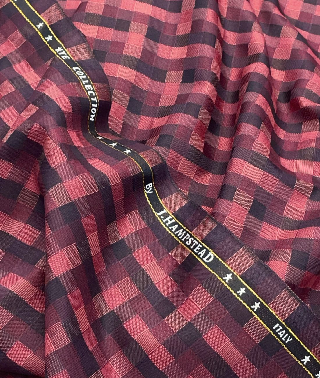 Super 100's Counts J.Hampstead Rich Suiting Fabric - Tepchi Men