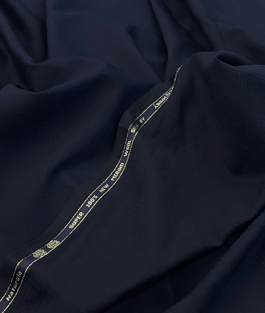 Super 100's Merino Wool Absoluto Elite Luxury Suiting Fabric - Tepchi Men