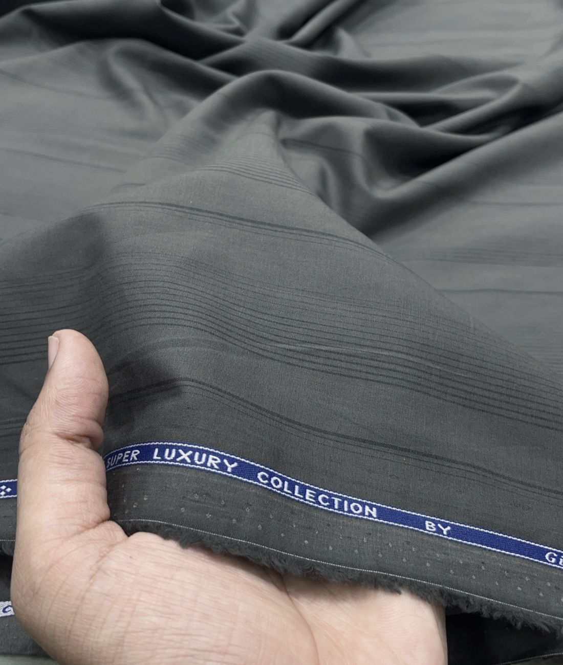 Ultra Soft Stripe Giza Cotton Shirt Fabric - Tepchi Men
