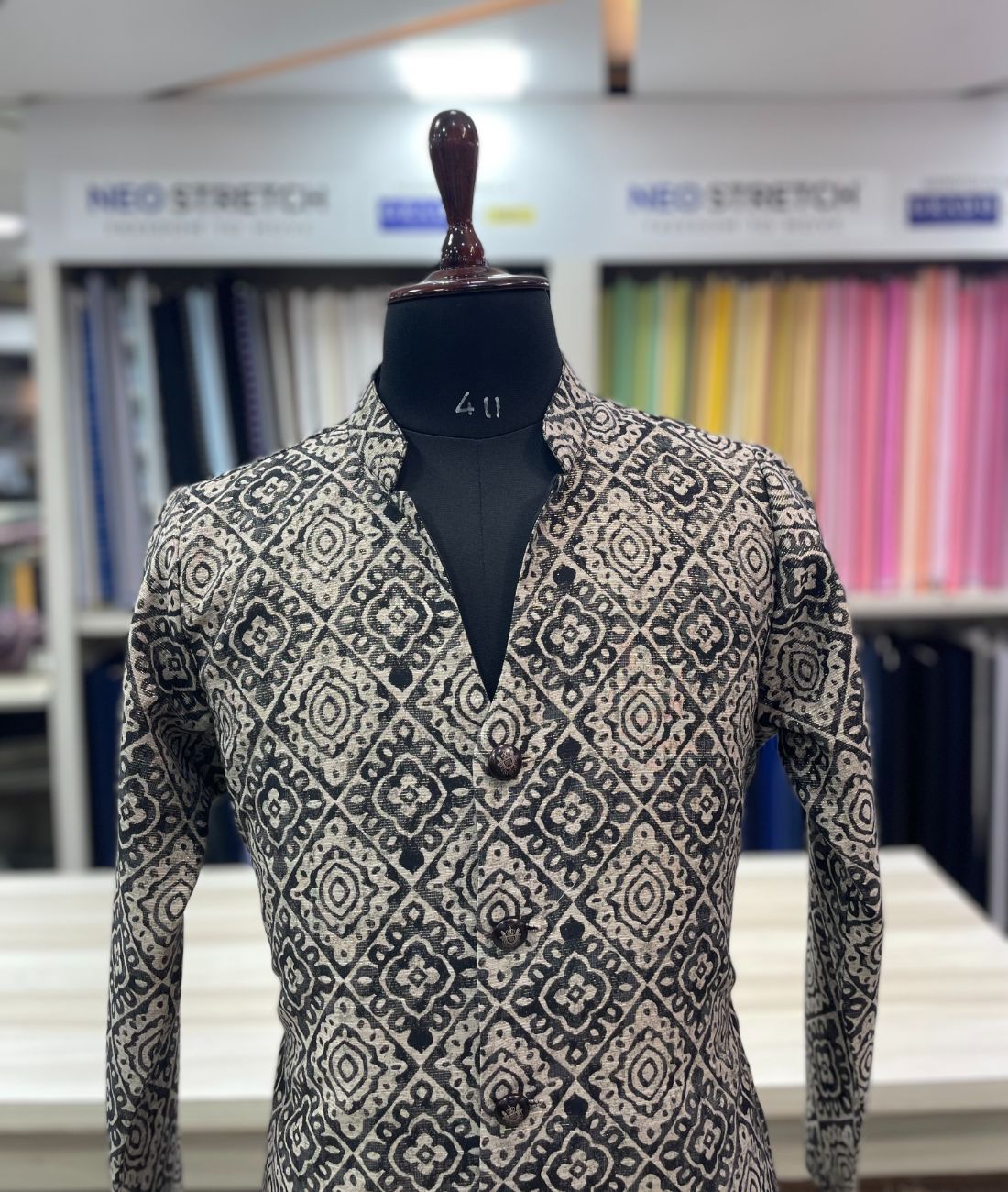 V Neck Luxury Kurta for Wedding Outfit - Tepchi Men